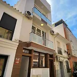 Nyaraló Arthouse Sky Terrace 120 M From