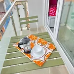 Arthouse Sky Terrace 120 M From *