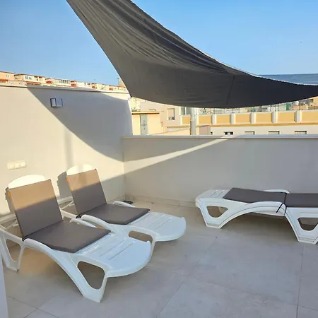 Arthouse Sky Terrace 120 M From Casa vacanze *