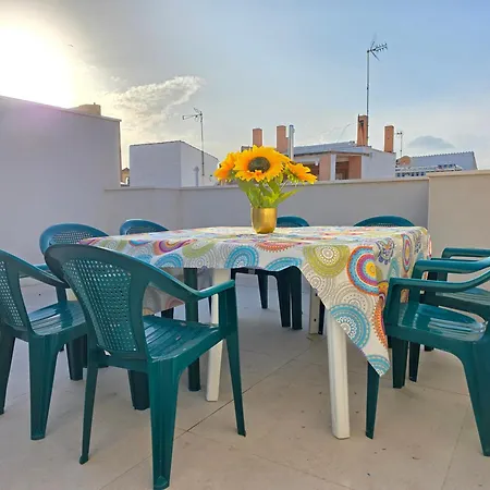Arthouse Sky Terrace 120 M From