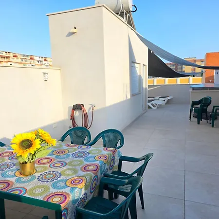 Arthouse Sky Terrace 120 M From Casa vacanze *